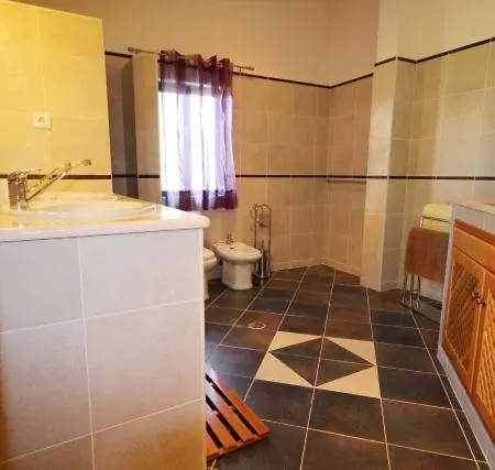Villa Sleeps 6 Pool Air Con Wifi T607925