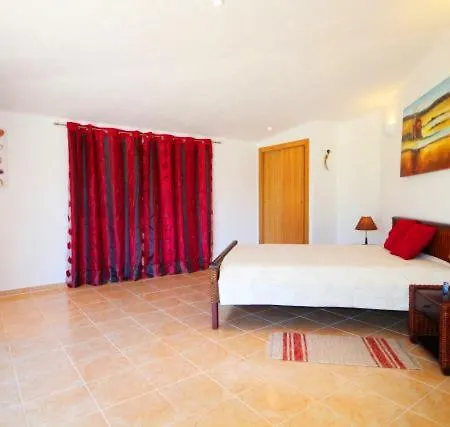 Sleeps 6 Pool Air Con Wifi T607925 Villa
